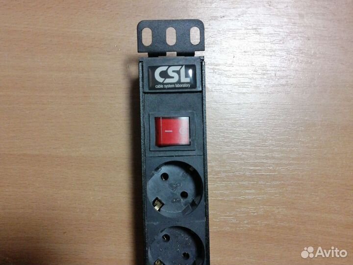 Блок силовых розеток 19U, 8 розеток, 2К+З, 16А