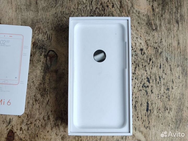 Телефон Xiaomi MI 6