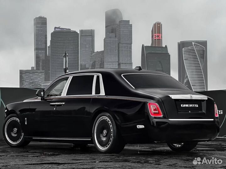 Rolls-Royce Phantom 6.8 AT, 2024