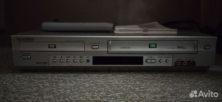 DVD плеер с видеомагнитофоном Samsung sv-dvd440p