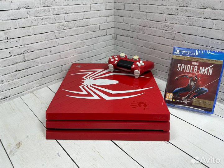 Playstation 4 Pro Limited Edition+Игра Spider Man