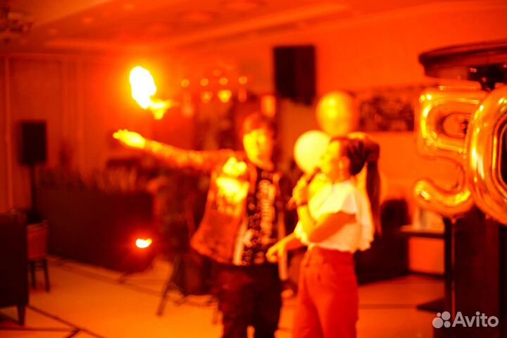 Ведущая-тамада на свадьбу, юбилей, выпускной