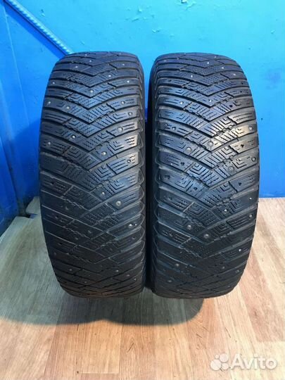 Goodyear Ultragrip Ice Arctic 245/65 R17