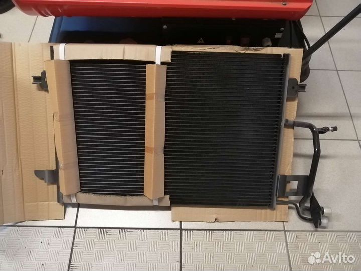 Радиатор кондиционера Ауди А6 С5 1997-2004