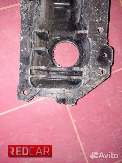 Усилитель бампера зад Kia Sportage 4 (16) (новый)