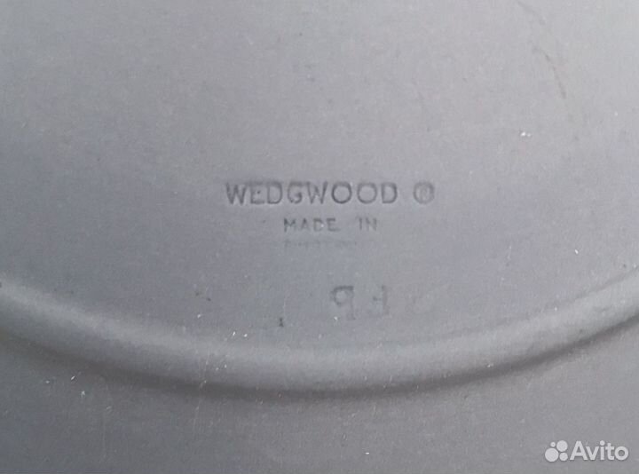 Wedgwood тарелка Англия