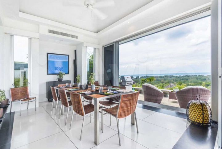 Дом 1000 м² на участке 1000 м² (Таиланд)