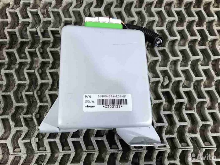 Блок управления камерой Honda Legend 36880-SJA-E01