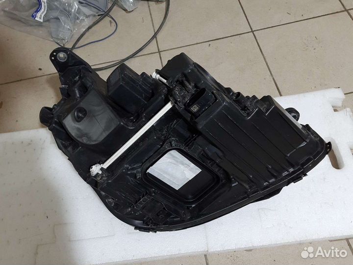 Фара левая Mercedes E W213 Led