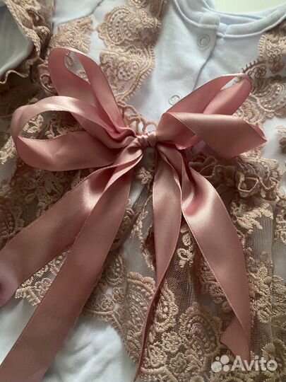 Комплект на выписку для девочки