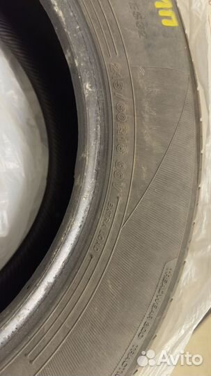 Yokohama Bluearth ES32 215/60 R16