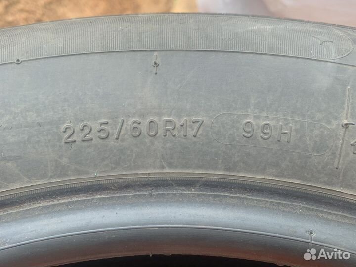 Michelin X-Ice 225/60 R17 99B