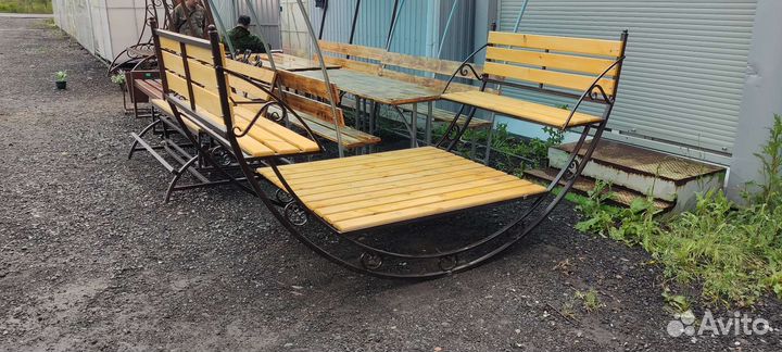 Садовые качели