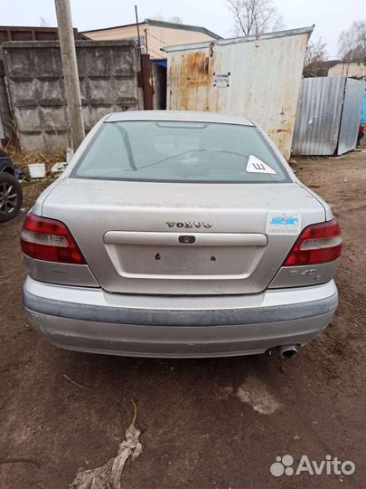 Разбор volvo s40 1,6л мт 2000г