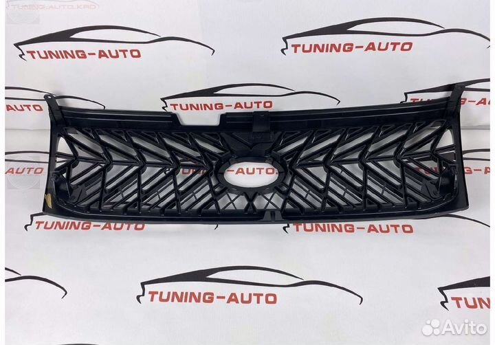 Решетка радиатора Toyota Land Cruiser 100 TRD