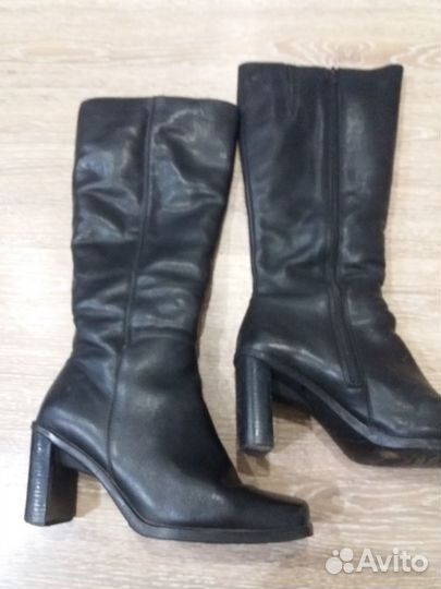 Зимние женские сапоги 38