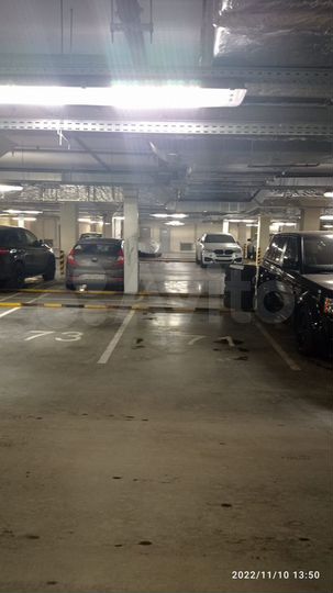 Машиноместо, 16 м²