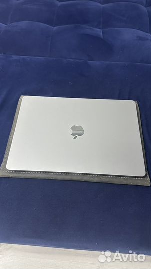 Macbook air m2 256