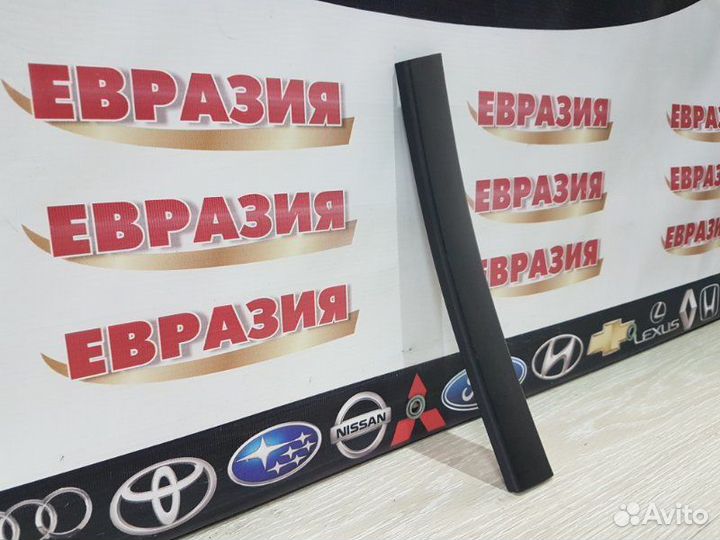 Накладка рамки двери задняя правая Bmw 5-Series