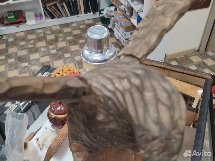 Орел статуэтка из дерева