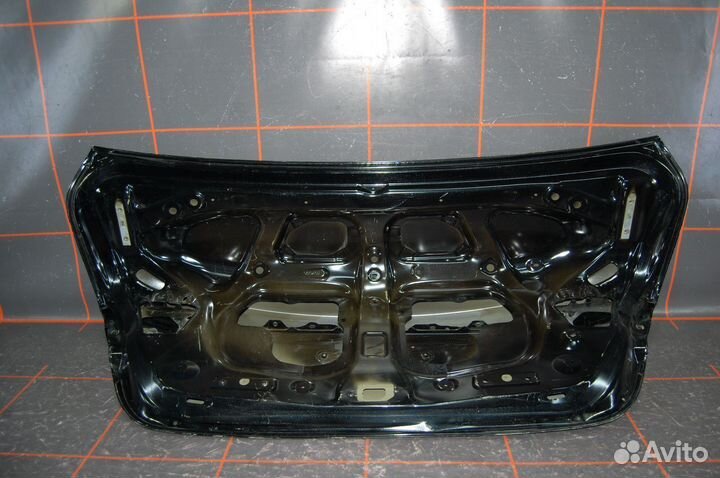 Крышка багажника - Toyota Camry XV70 (2017-н.в.)