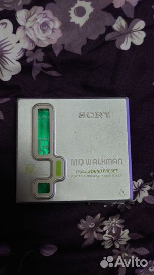 Sony MD walkman MZ -E77