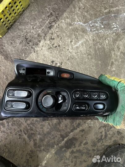 Mazda xedos 6 блок управления печкой