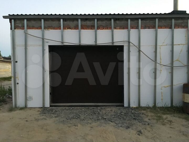 Гараж, > 30 м²