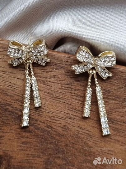 Серьги бижутерия бантики