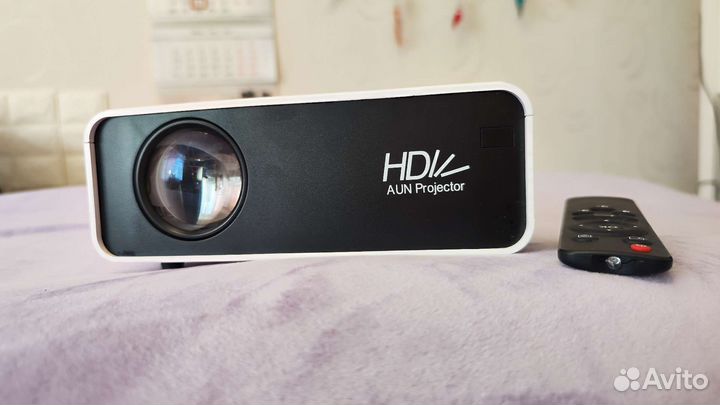 Мини проектор AUN D60