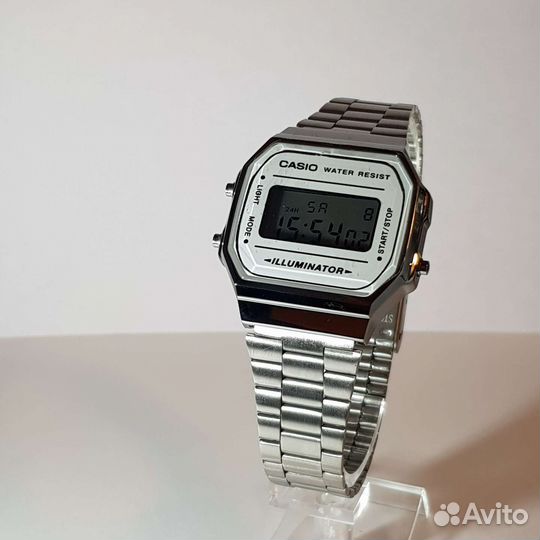 Часы Casio