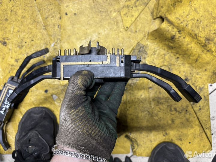 Подрулевой переключатель Audi 80 B3 до 1989