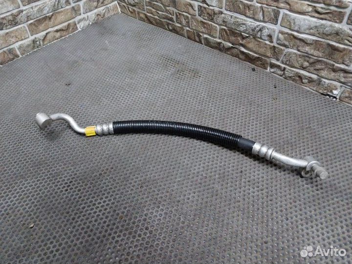 Трубка кондиционера Jeep Grand Cherokee WK2 3.6