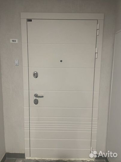 Дверь входная металическая