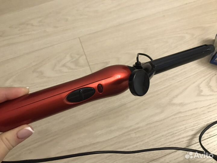 Щипцы плойка scarlett