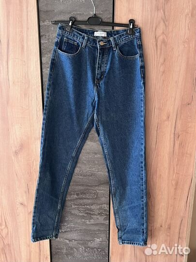 Джинсы zara mom fit