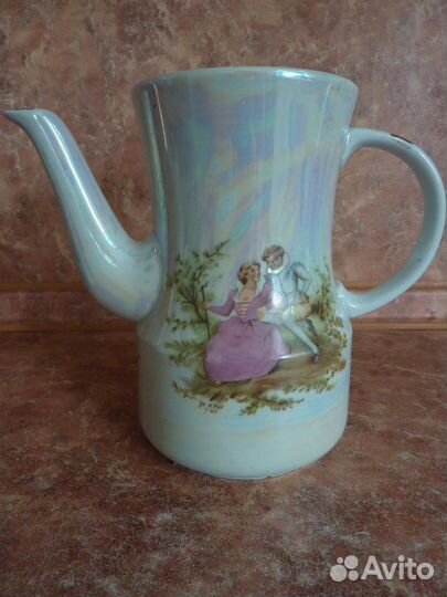 Посуда новая СССР- Тарелки,графин,кофейник