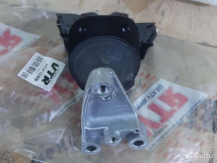 Подушка двигателя, правая, снизу, гидравлическая