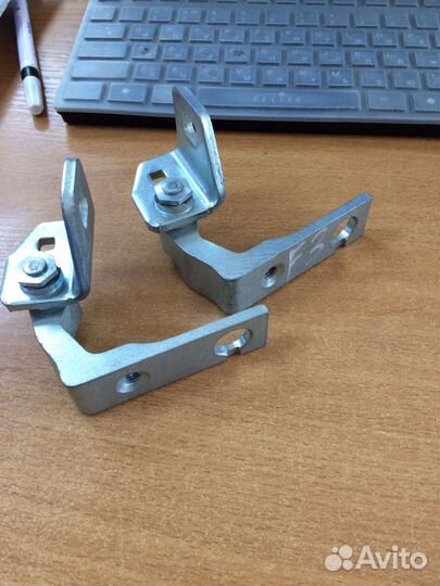 Ford focus 3 2011- петля двери левой новая