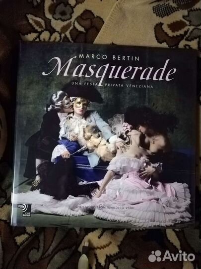 Фотоальбом с CD дисками, образы Венецианского карн