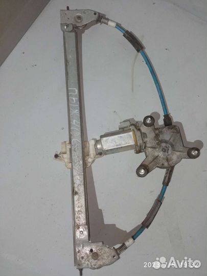 Стеклоподъемник задний левый peugeot 406