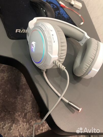 Игровые наушники с микрофоном