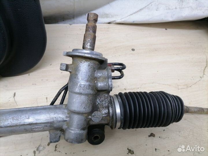 Рулевая рейка Ford Fusion CBK 2006