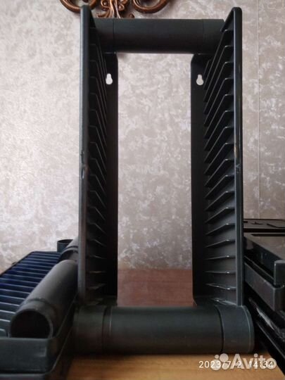 Полка под CD диски