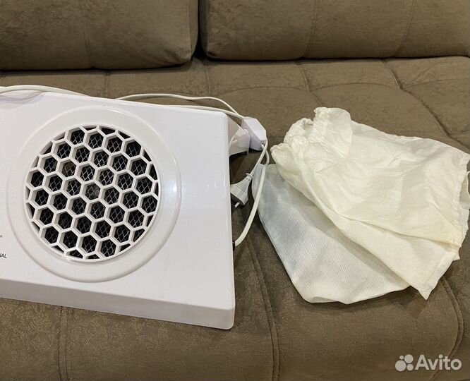 Пылесборник для маникюра