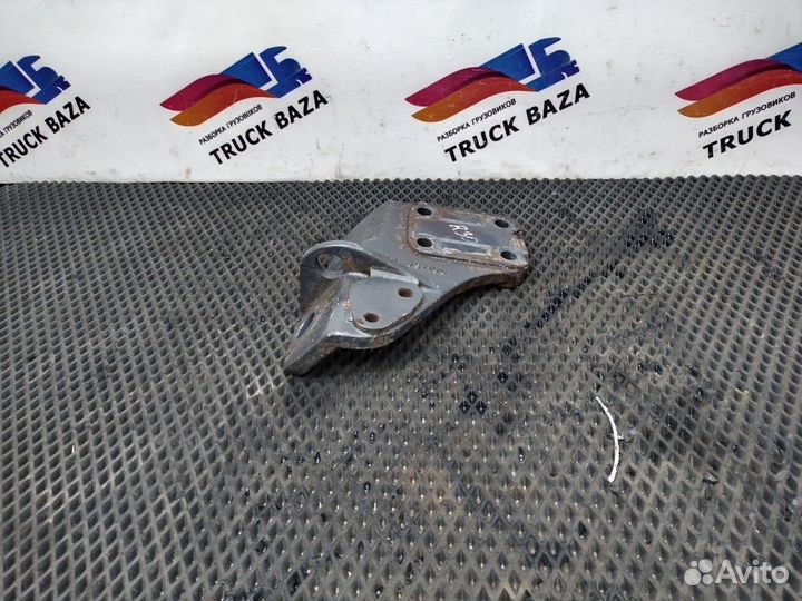 5010460728 Кронштейн двигателя Renault Magnum