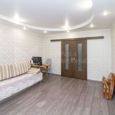 4-к. квартира, 78 м², 2/5 эт.