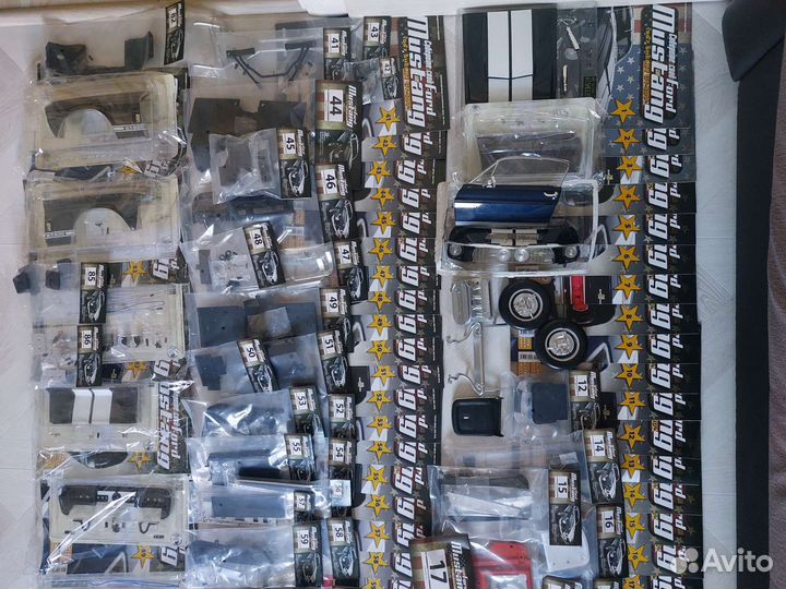 Сборные метал.модели Ford Mustang и Волга (собрана