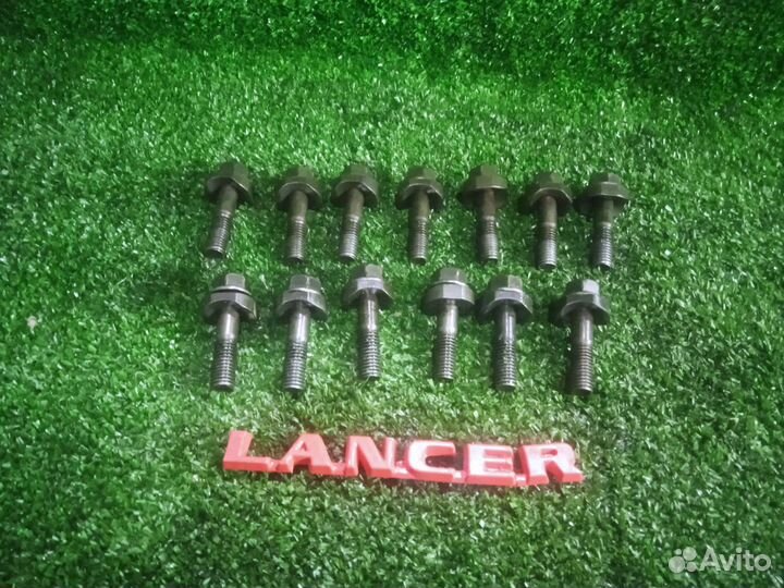 Болты осей рокеров валов рокерных Лансер 9 13 шт