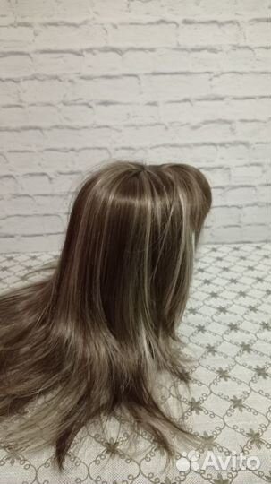 Парик женский,длинные волосы